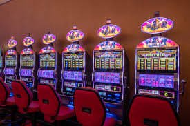 Daftar pasaran togel online populer yang tersedia di lotre4d untuk pemain dewasa Indonesia